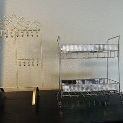Jewelry Holder And Organizer 