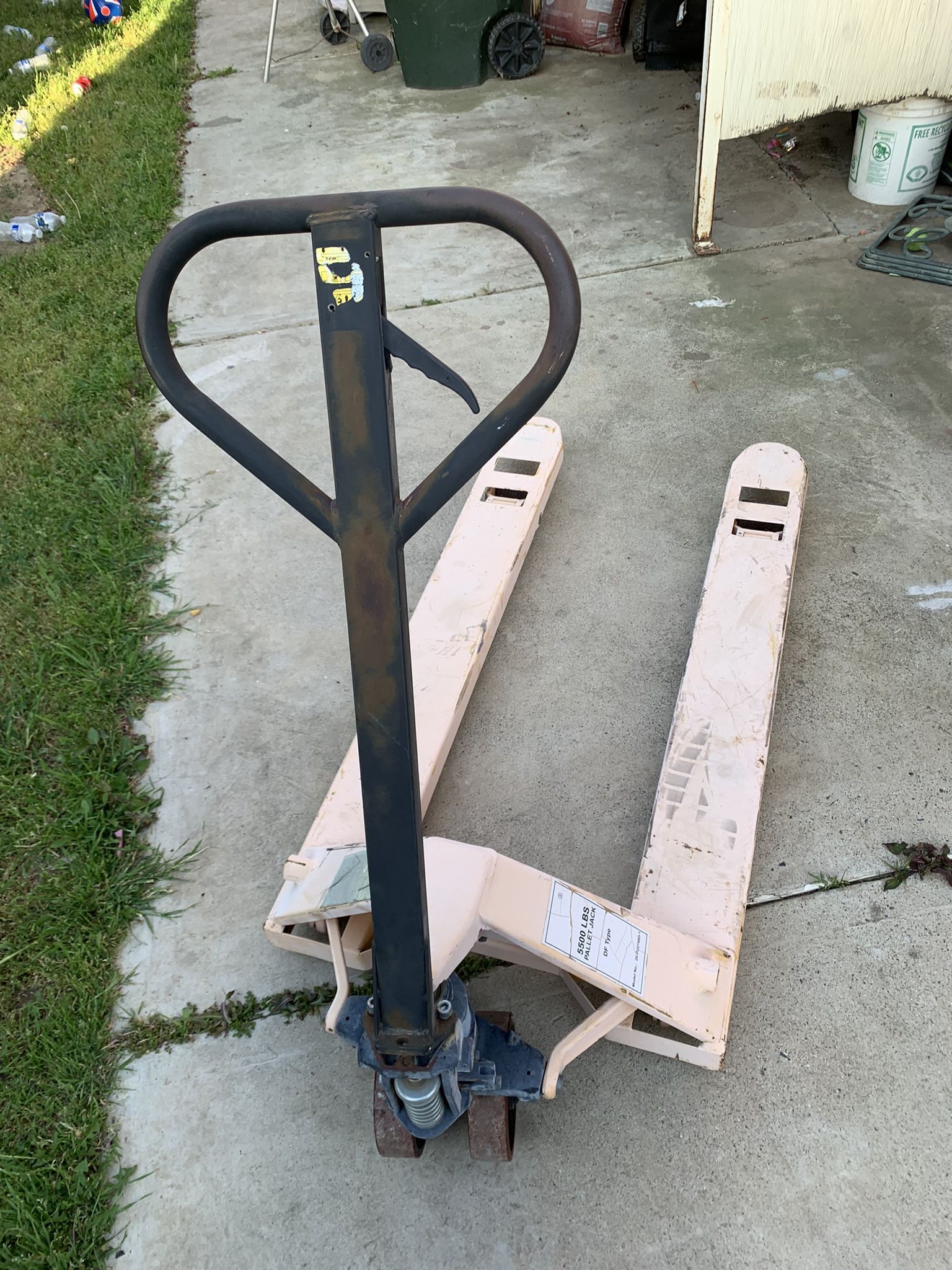 Pallet Jack 