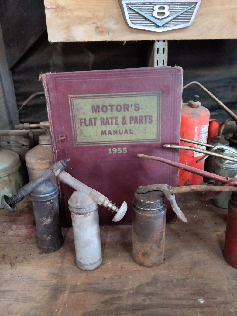 Chilton's Motor Age Flat Rate Manuals