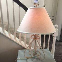 Table lamp