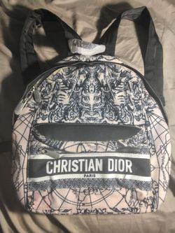 Dior bagpack perfect condition new with aunthencity booklet selling $1000 best offer open for trades