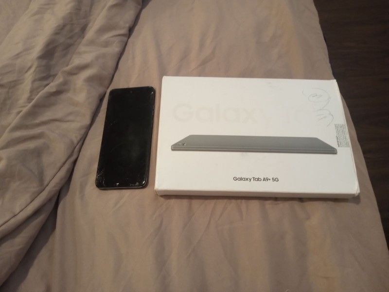 Samsung Tablet And Phone Combo