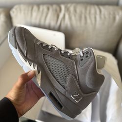 Jordan 5 wolf grey