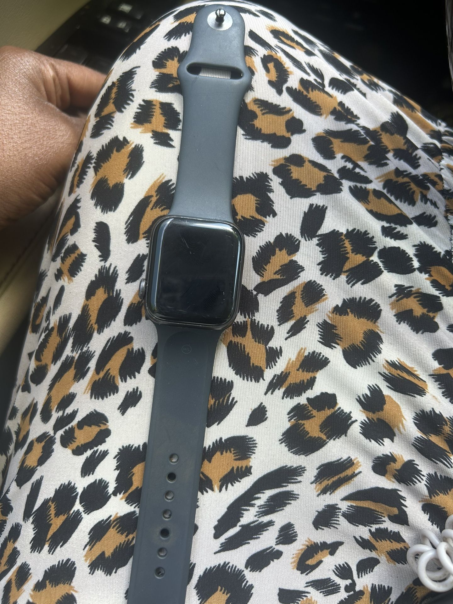 Black Apple Watch 100.00