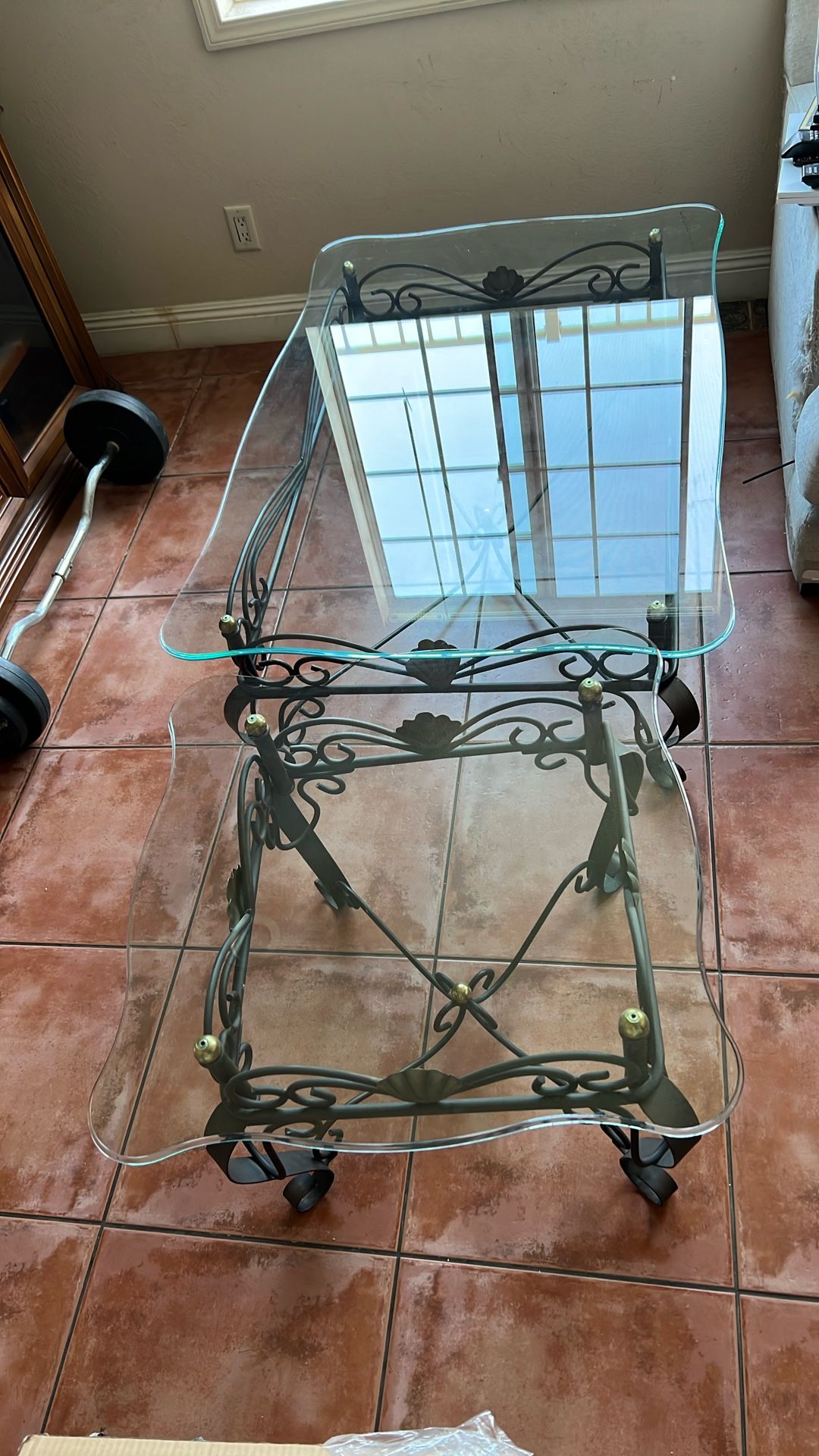 Coffe Table and End Table.
