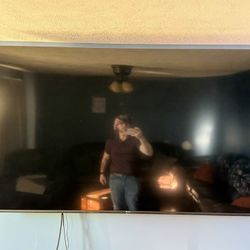 75” Hisense Roku Smart TV