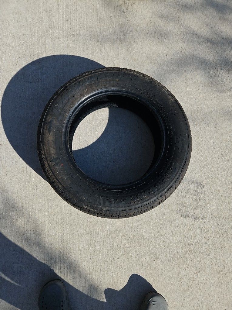 Tire Radial Epic Tour