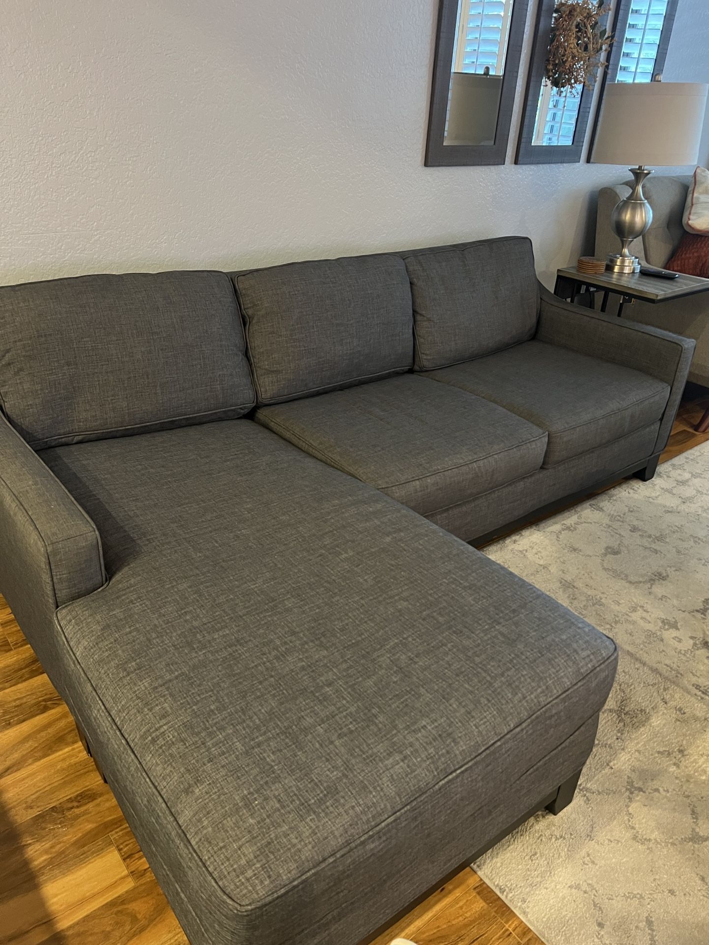 Reversible Chaise Sectional Sofa