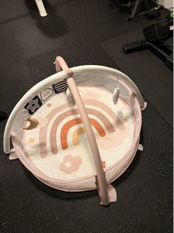 Baby  entertainment mat