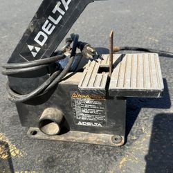 Delta belt sander + belts