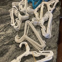 100 Clothes Hangers