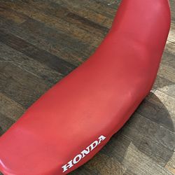 Motorcycle Seat Honda  In Excellent Condition 