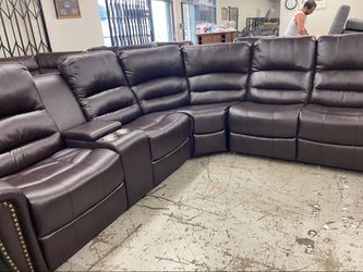 New brown power recliner sectional couch