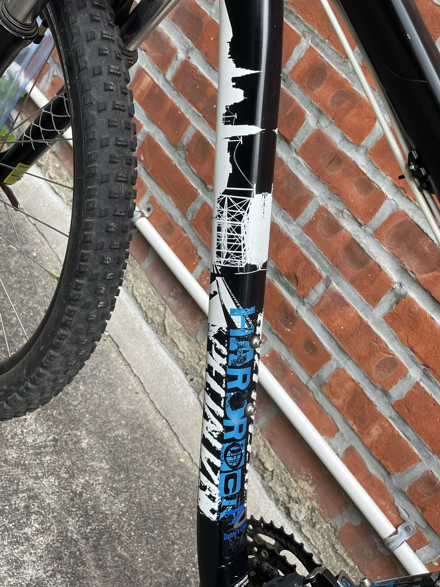 Used Specialized HardRock Mountain Bike For Sale for Sale in