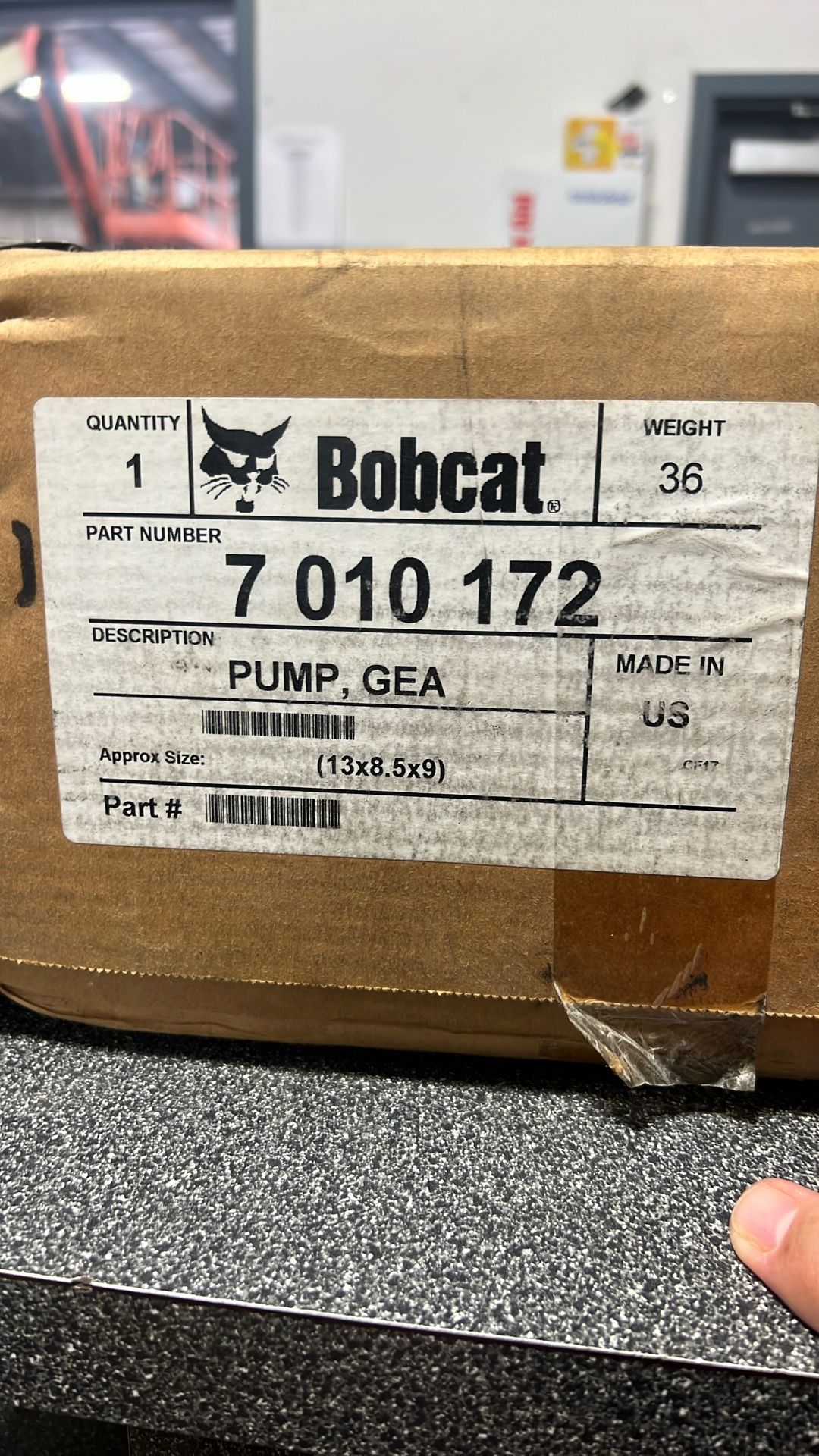 Brand new BOBCAT GEAR PUMP