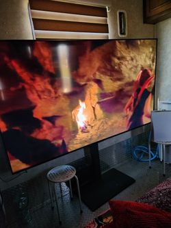 TCL 85in 4k Smart QLED TV