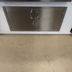 Del sol 39” double access doors. New in box