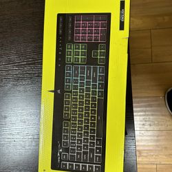 CORSAIR - K55 RGB Pro LITE Full-size Wired Dome Membrane Gaming Keyboard with Elgato Stream Deck Software Integration - Black