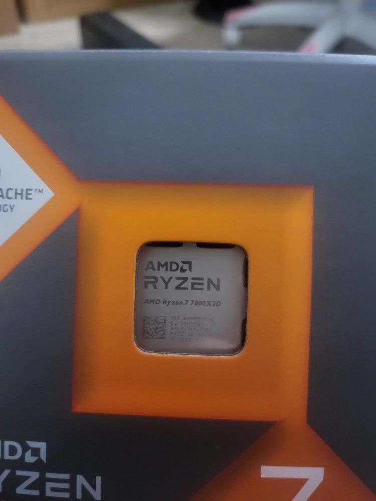 AMD Ryzen 7 7800X3D