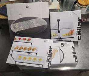 NEW Table/Serve dishware. In original box, all 4 items