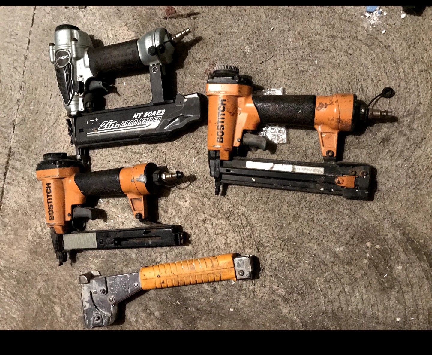 Nail guns nailer nailgun