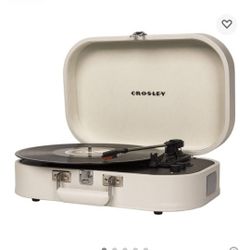 Crosley Discovery Vintage Bluetooth in/Out 3-Speed Belt-Driven Suitcase Vinyl Record Play