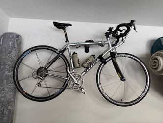 Specialized Roubaix Elite Road Bike – Size 56cm