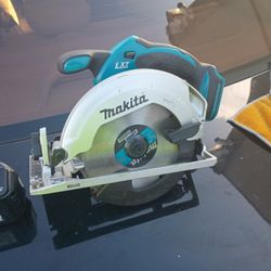 Makita Circular Saw/Makita Battery / Makita Charger