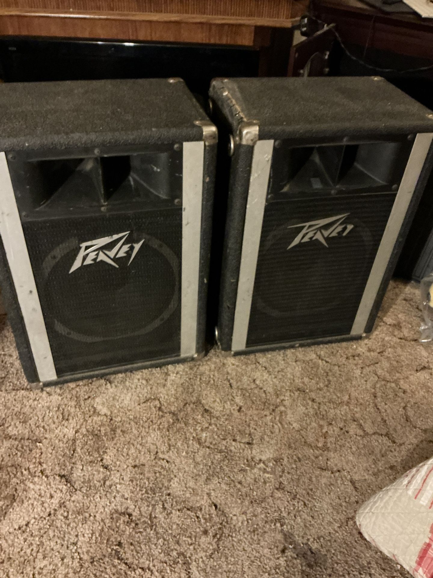 Used Peavey Model 112H 150 Watt 2-Way 8 Ohm 1x12" Speaker Pair