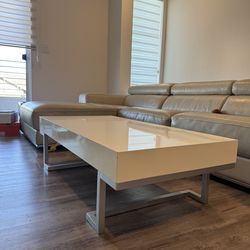 white coffee table 47 x 23 x 13.5