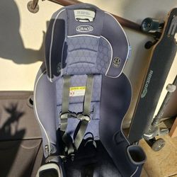 Graco Car Seat For Baby/Toddler