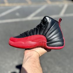 Jordan 12 Retro “Flu Game” (GS) Sizes 4Y / 4.5Y / 5Y / 5.5Y / 6Y / 6.5Y / 7Y IN HAND BRAND NEW