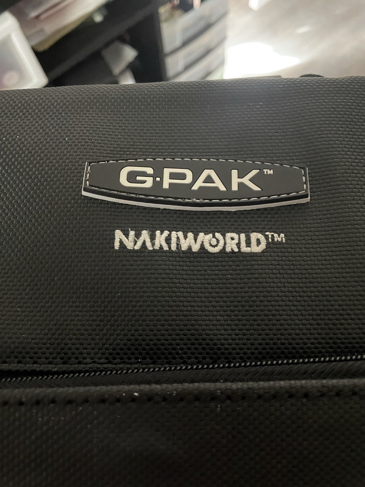 G-PAK Nakiworld Nintendo Console Travel Carrying Case Storage Bag
