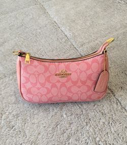 Teri Coach Shoulder Purse