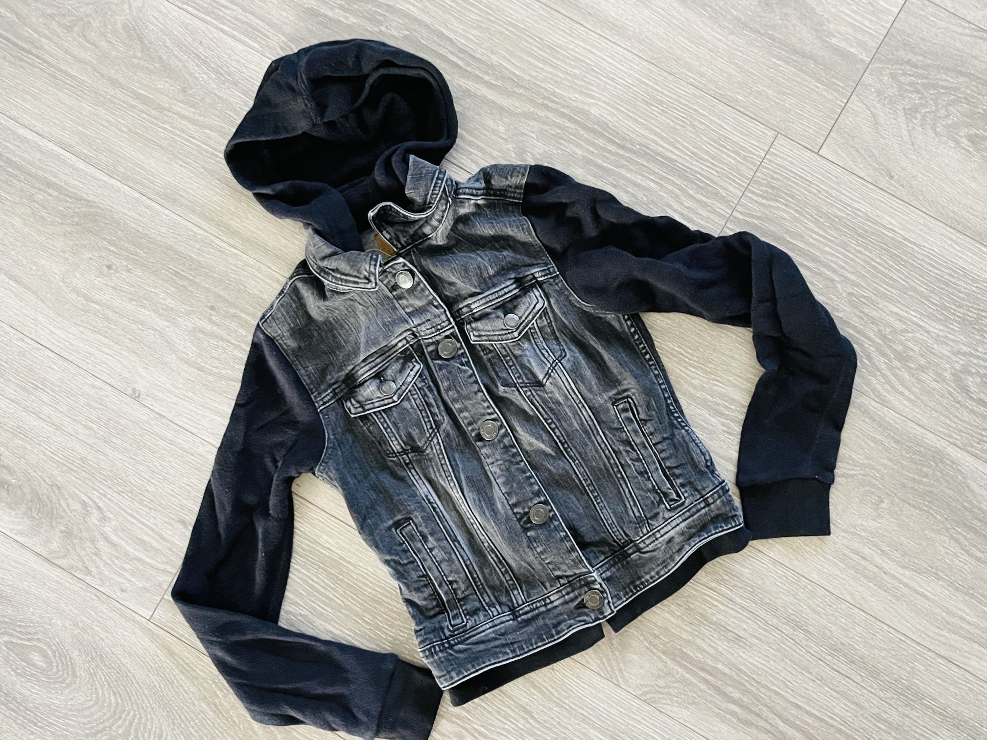 American eagles Jean jacket with hoodie.