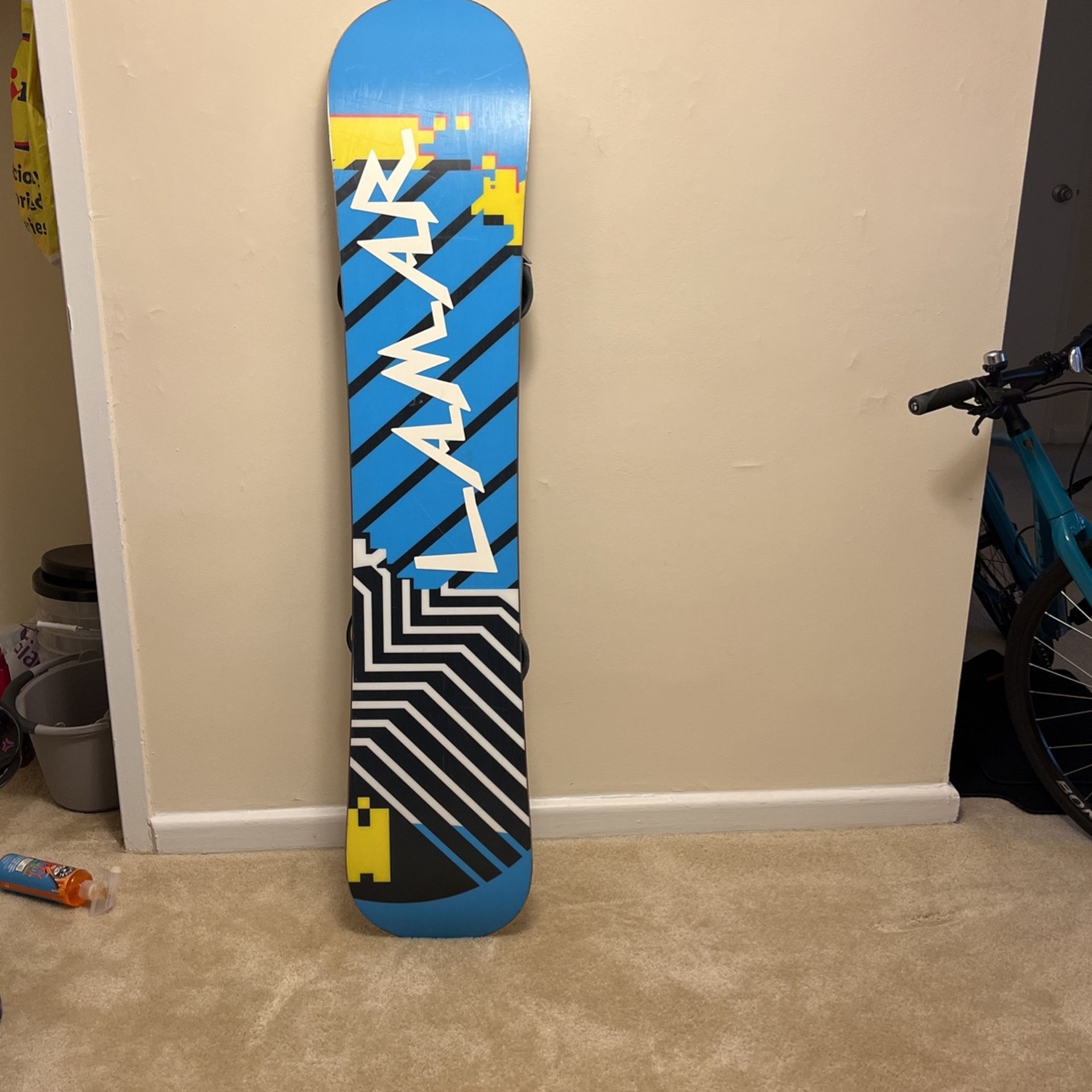 Snowboard W/bindings