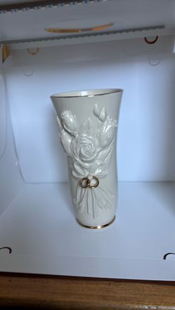 Lenox Wedding Vase