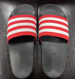 Adidas Unisex Adilette Slides, Size 5 Black with Red and White Stripe