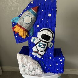 Astronaut Space Pinata