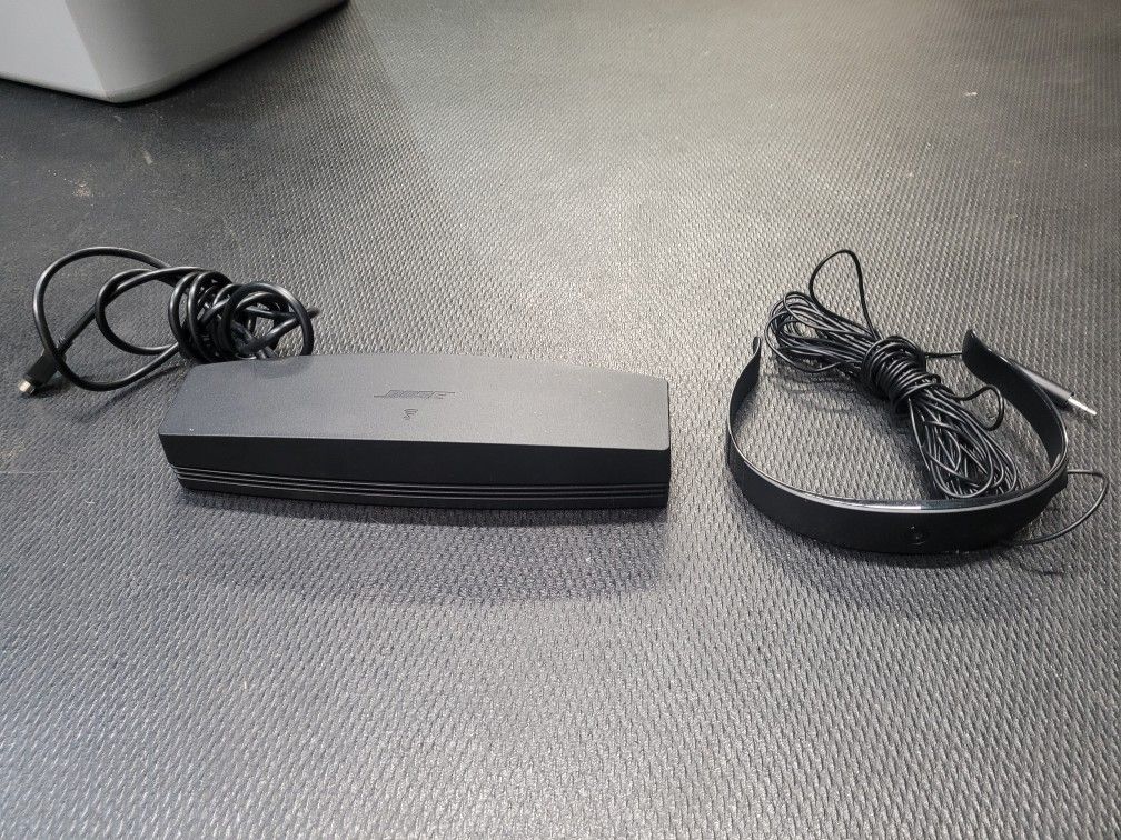 Bose SoundTouch 520 Wireless Adapter Model 412451-sm2 LifestyleFor
