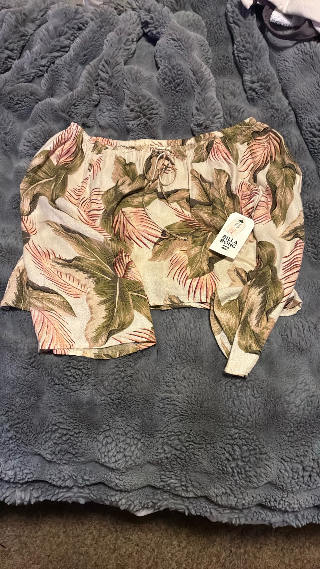 Large Off The Shoulder- Tie Billabong Shirt