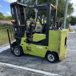 Clark Forklift