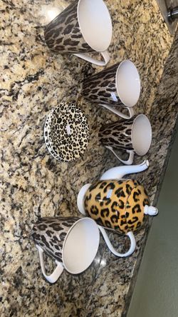 Leopard Print Dishes