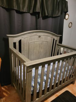Child's crib