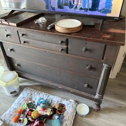 FREE - MUST PICK UP TODAY - Queen mattress,  Bed frame, Two Dressers 