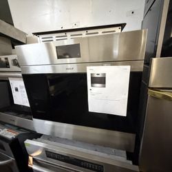 30” Wolf Single Wall Oven Stainless Steel 