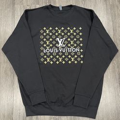 Black Crew Neck Sweater Size XL