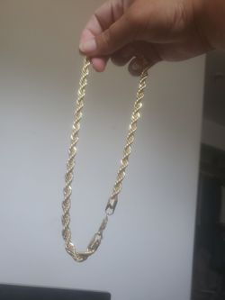 Very heavy 14k stamped thick rope chain