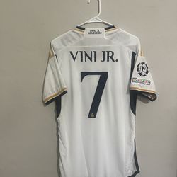 Real Madrid 2023-24 Home Vini Jr Jersey Large (slim Fit)