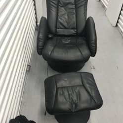 Black Leather Chair With Ottoman